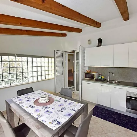 Apartment In Vranici/porec - Istrien 47130 Porec